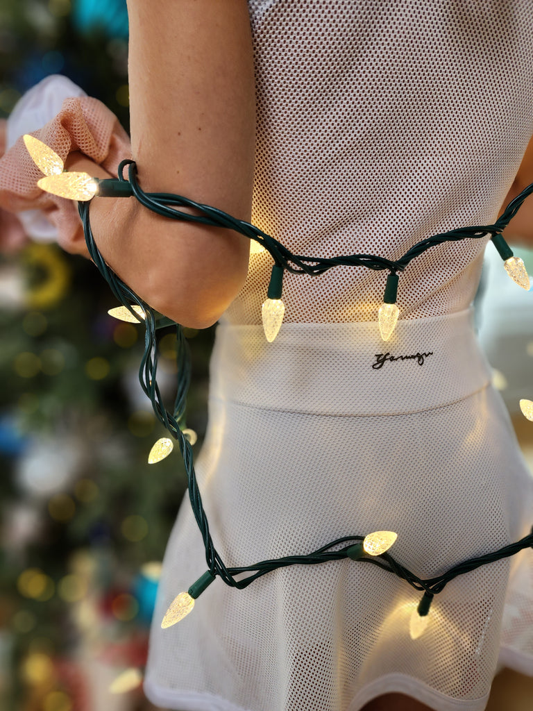 The Green Gift Guide: Sustainable Sportswear for a Meaningful Holiday Season